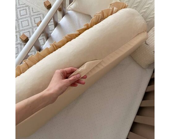 Beiges Neugeborenenset: BabyNest mit Matratze, Deckenwickel, Kissen, Foto 9